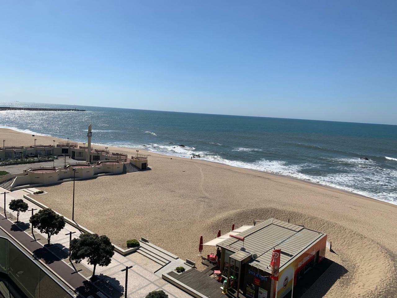 Front Beach Apartment Póvoa de Varzim Εξωτερικό φωτογραφία
