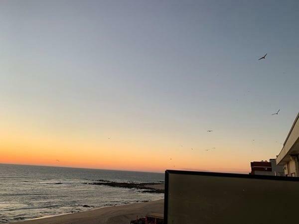 Front Beach Apartment Póvoa de Varzim Εξωτερικό φωτογραφία